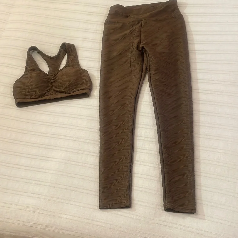 Brown Workout/ Casual set - Picture 1 of 8